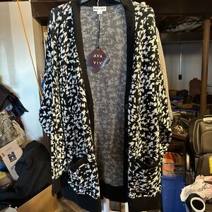 Ava & Viv Monochrome Men's Cardigan